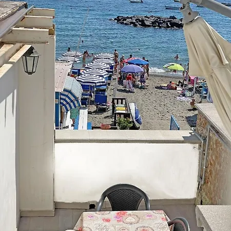 Apartment Sulla